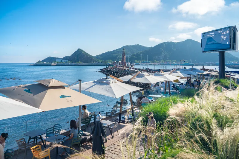 Dalian Fisherman Wharf · 05
